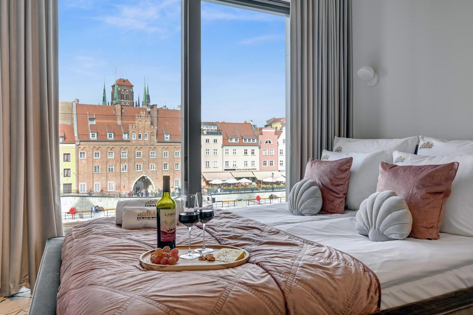 Deo Plaza Riverside & Radisson Spa By Downtown Apartments Danzica Esterno foto